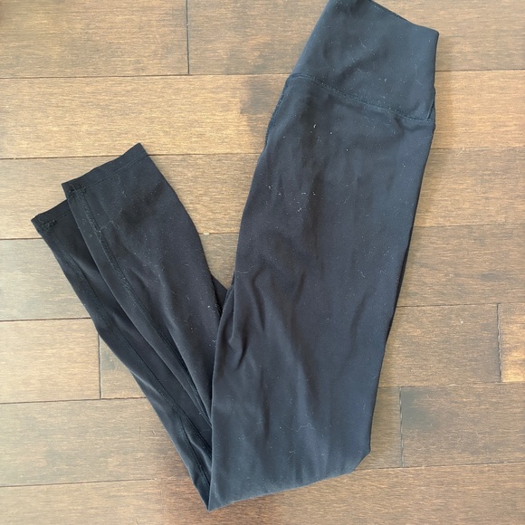 Abercrombie & Fitch (YPB) black leggings - Picture 1 of 2